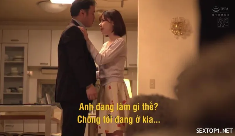 Mối địt bí mật với sếp của ông chồng vietsub